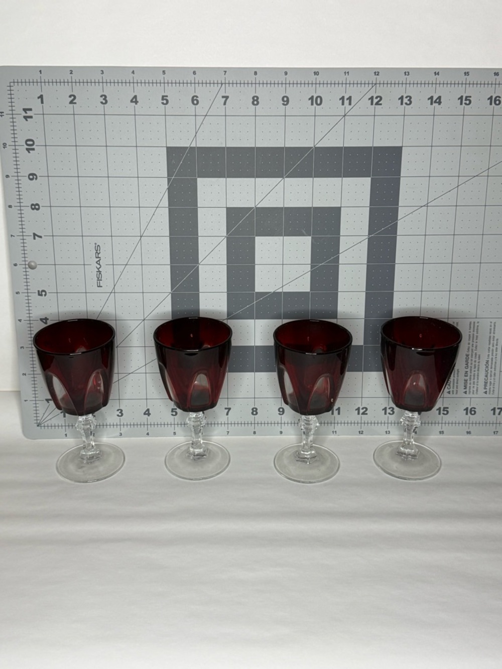 Set of 4 Ruby Red Stemmed Wine Glasses - Gothic arch design/cutout